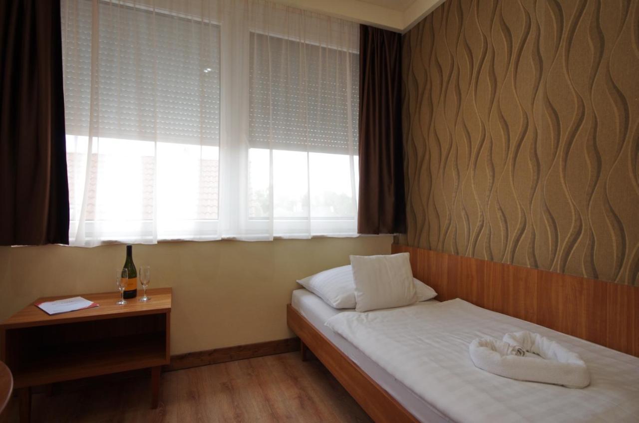 Aqua Hotel Gyula Dış mekan fotoğraf