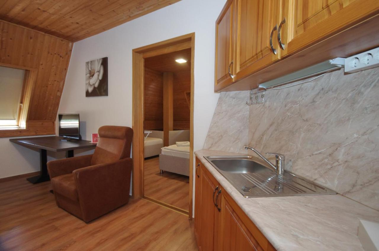 Aqua Hotel Gyula Dış mekan fotoğraf