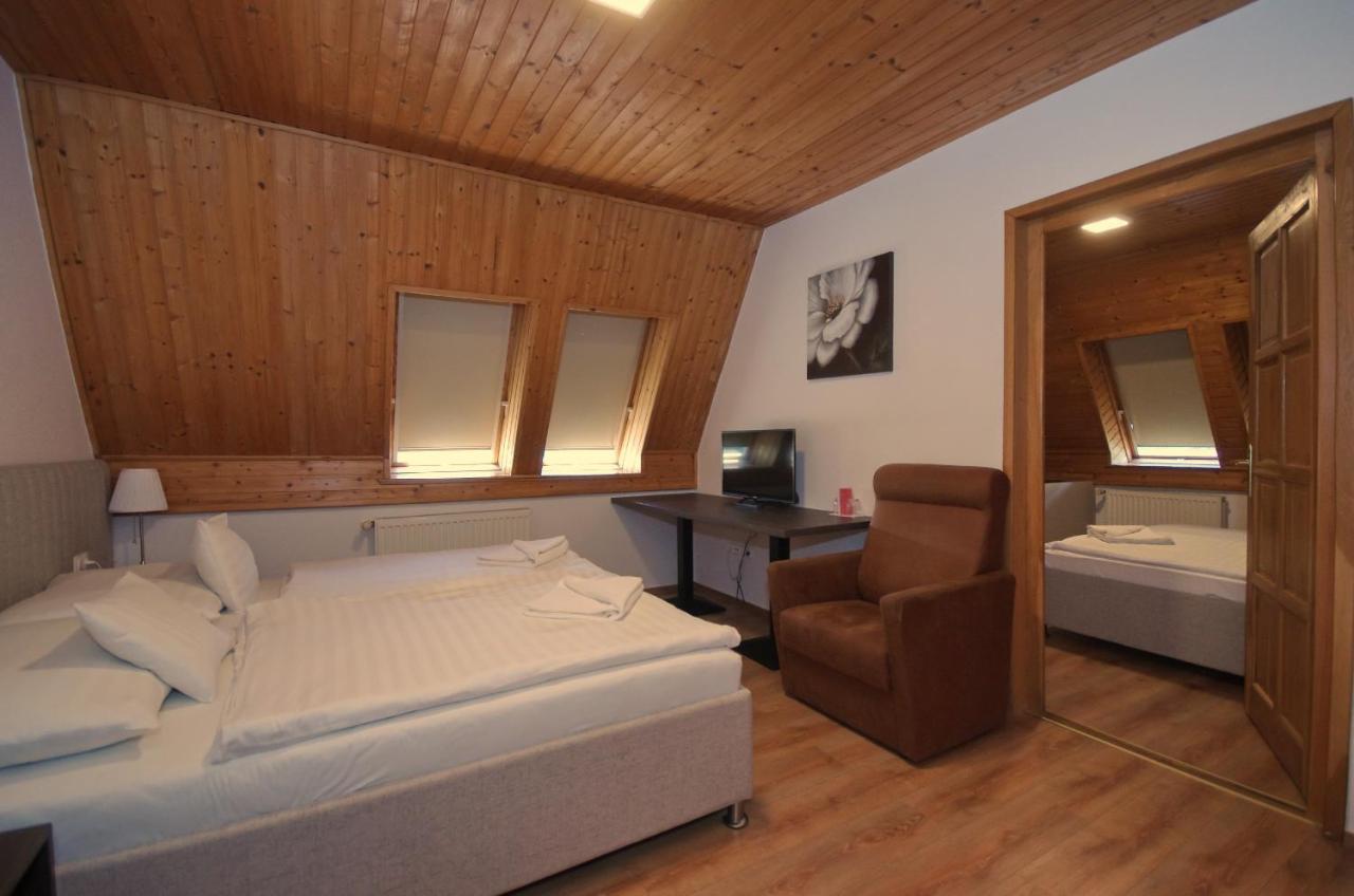 Aqua Hotel Gyula Dış mekan fotoğraf