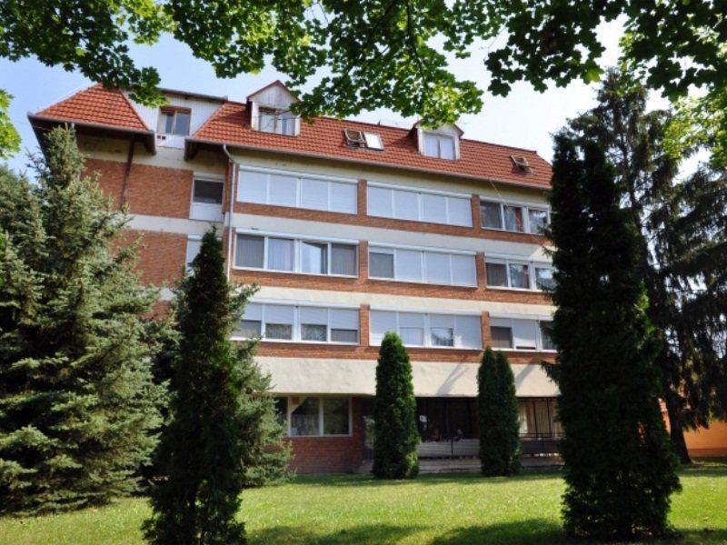 Aqua Hotel Gyula Dış mekan fotoğraf